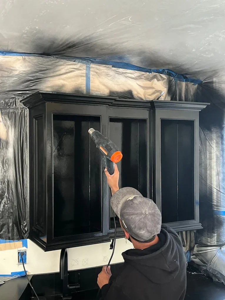 Cabinet refinishing and specialty paint finishes in Oxnard, CA